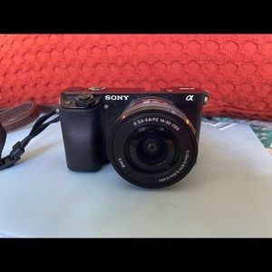 Sony - Aloha a6000 Mirrorless camera